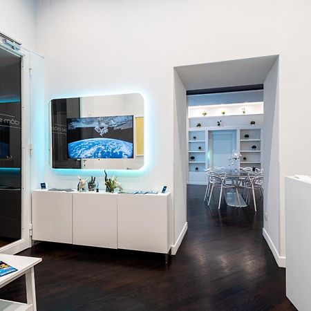 לינה וארוחת בוקר נאפולי Skyhouse Duomo מראה חיצוני תמונה