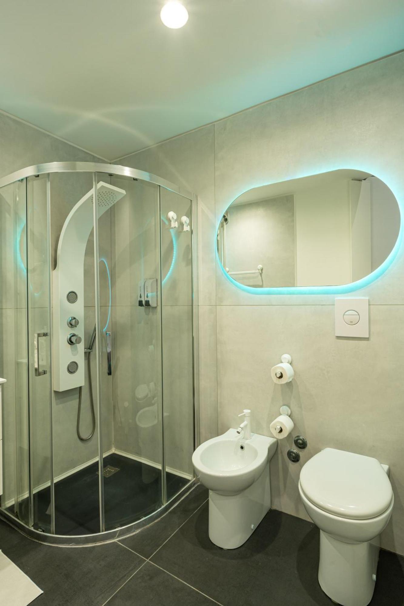 לינה וארוחת בוקר נאפולי Skyhouse Duomo מראה חיצוני תמונה