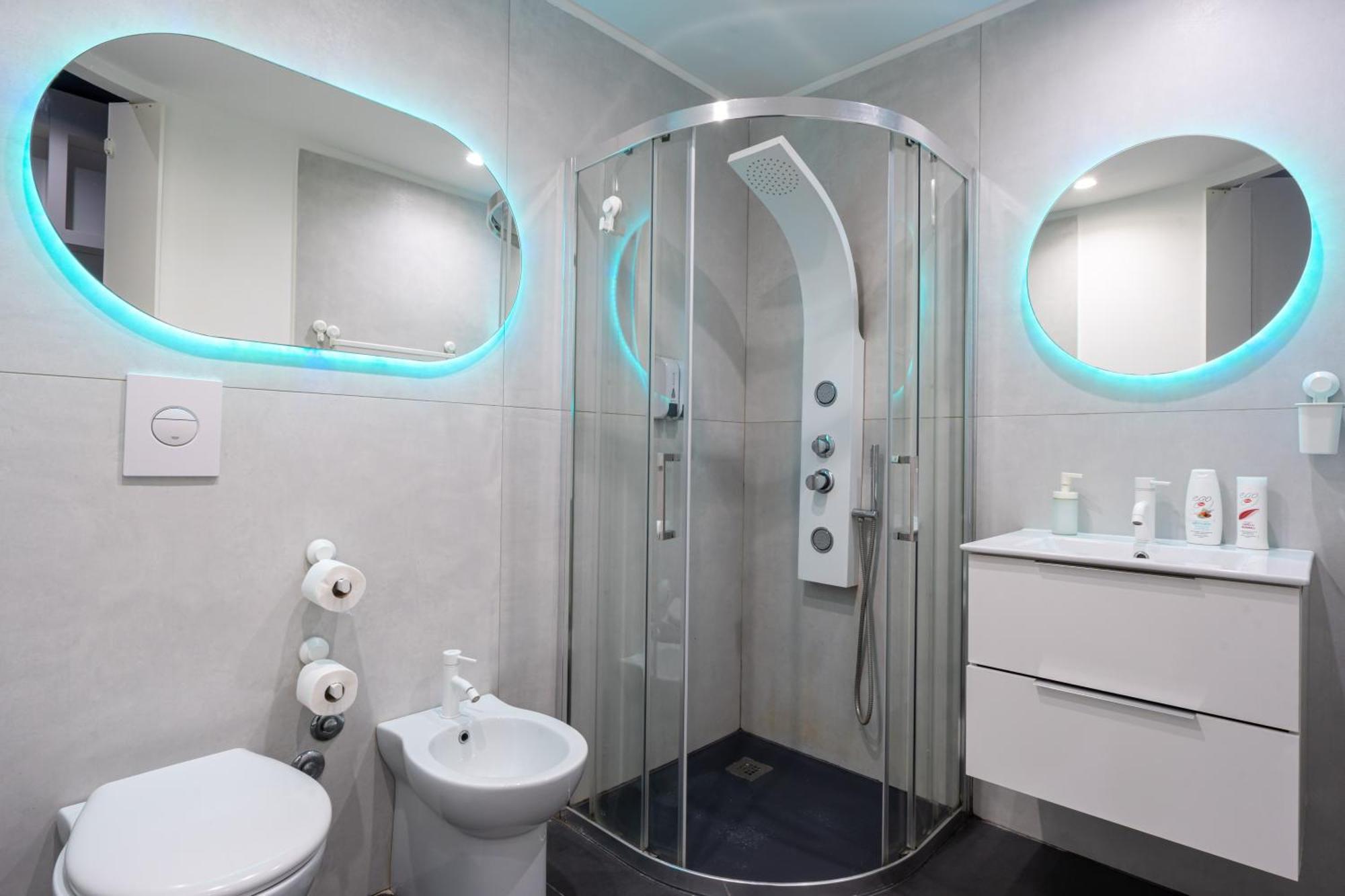 לינה וארוחת בוקר נאפולי Skyhouse Duomo מראה חיצוני תמונה